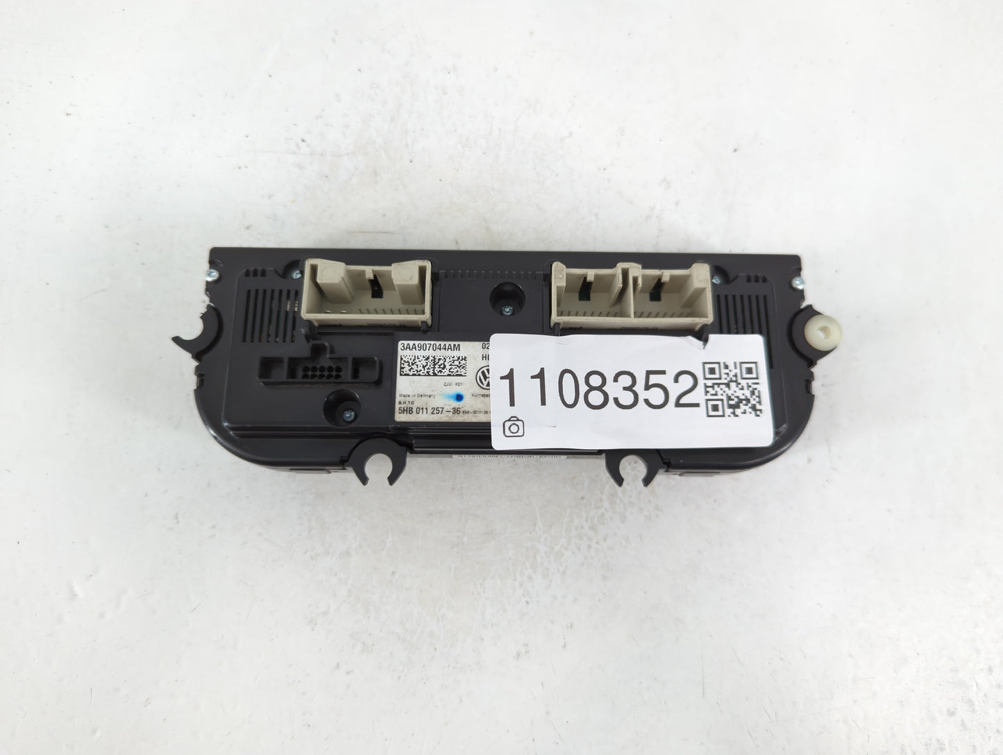 2013-2014 Volkswagen Tiguan Climate Control Module Temperature AC/Heater Replacement P/N:3AA907044AM Fits Fits 2013 2014 OEM