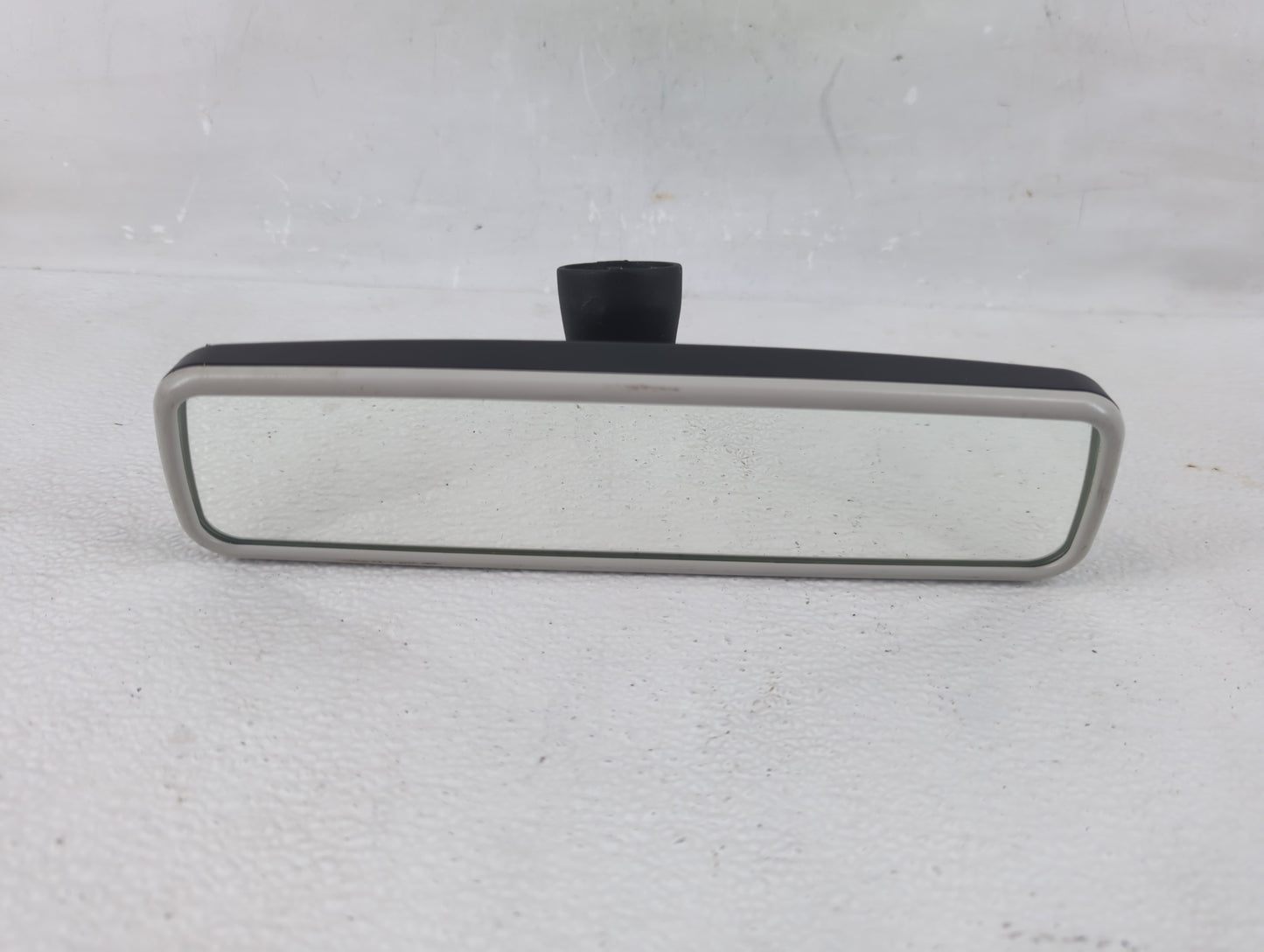2009-2018 Volkswagen Tiguan Interior Rear View Mirror Replacement OEM Fits OEM Used Auto Parts - Oemusedautoparts1.com