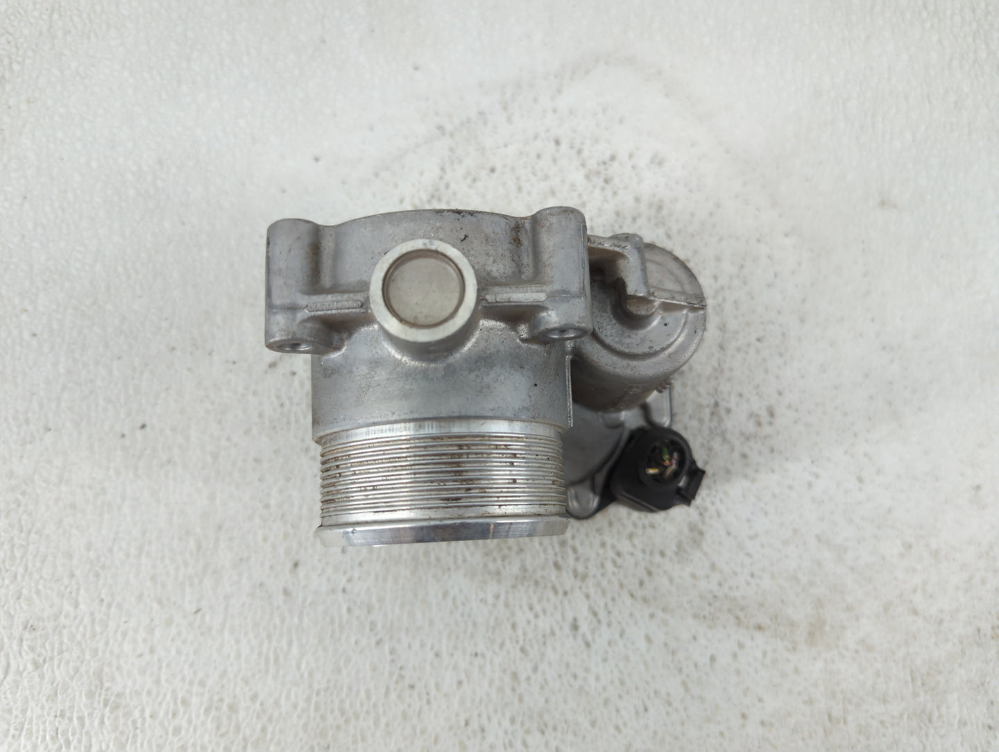 2009-2018 Volkswagen Tiguan Throttle Body P/N:06F 133 062 Q A2C53390403 Fits OEM Used Auto Parts - Oemusedautoparts1.com