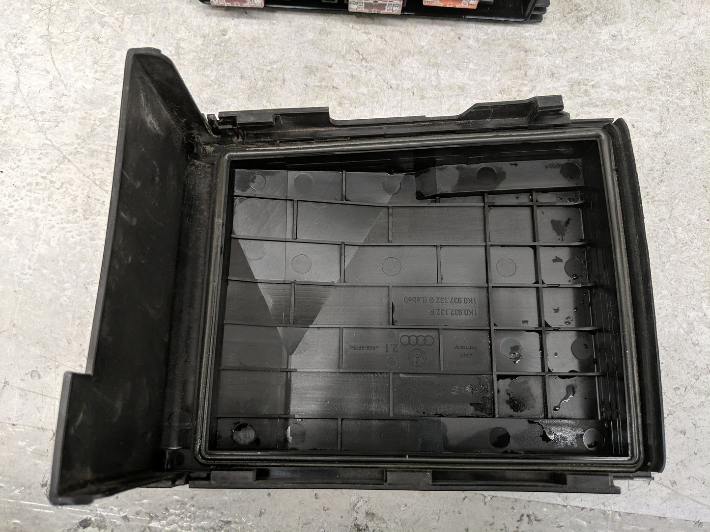 2012-2018 Volkswagen Tiguan Fusebox Fuse Box Panel Relay Module Fits Fits 2008 2009 2010 2012 2013 2014 2015 2016 2017 2018 