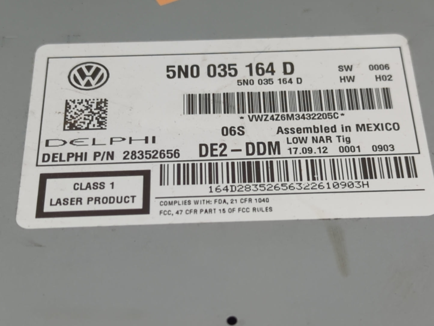 2009-2017 Volkswagen Tiguan Radio AM FM Cd Player Receiver Replacement P/N:5N0035164D 28352656 Fits OEM Used Auto Parts - Oe