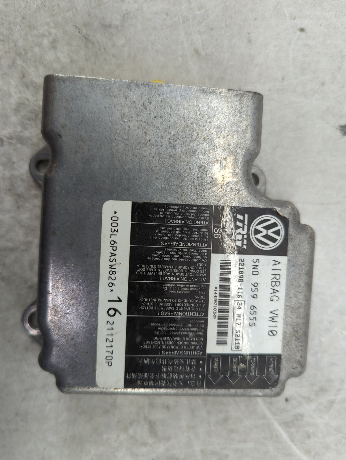 2013-2017 Volkswagen Tiguan Safety Restraint Srs Airbag Control Module - Oemusedautoparts1.com