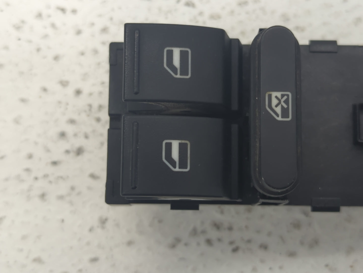 2009-2018 Volkswagen Tiguan Master Power Window Switch Replacement Driver Side Left P/N:1K4 959 857 B 1K4 959 857 C Fits OEM