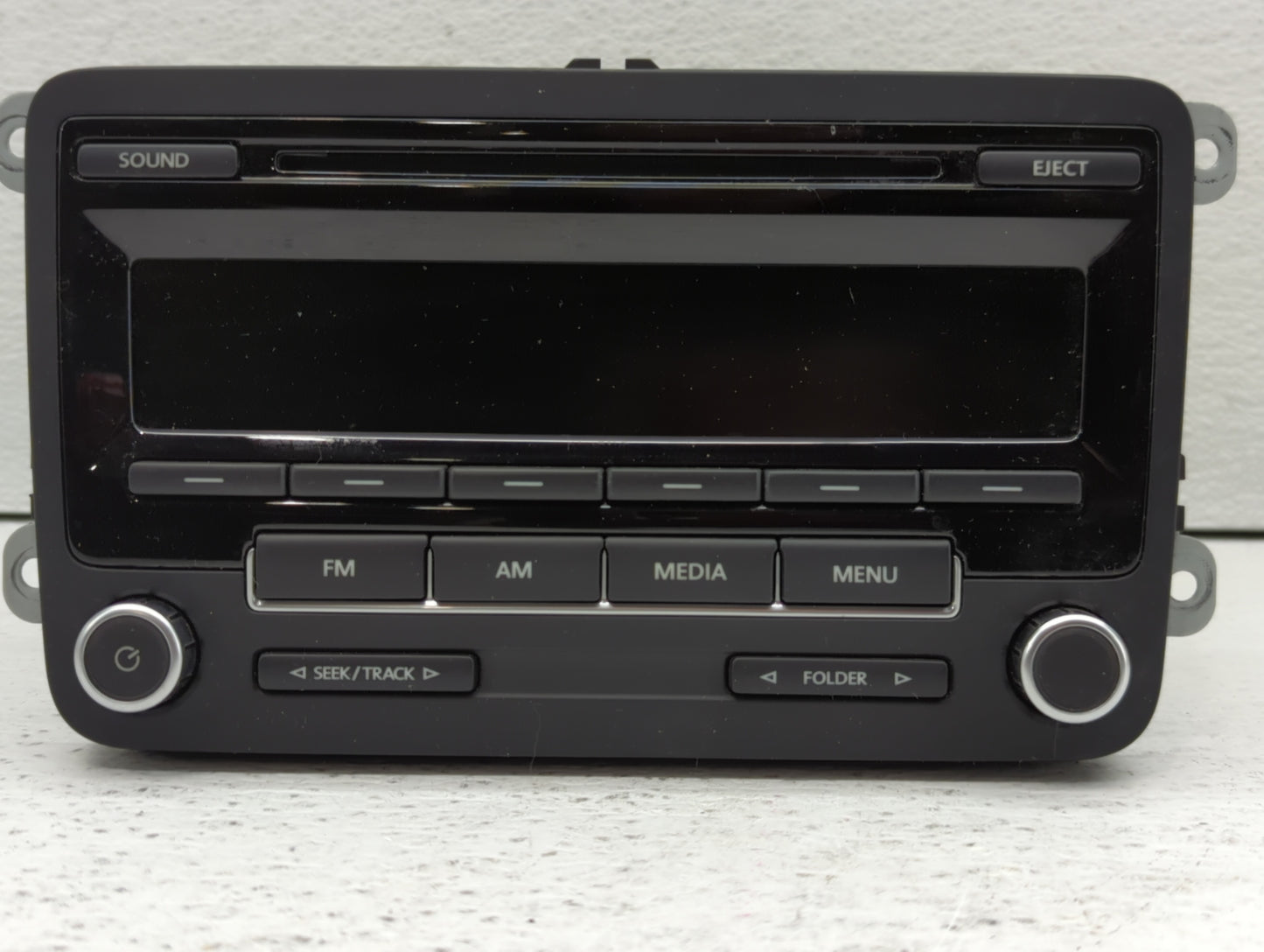 2009-2017 Volkswagen Tiguan Radio AM FM Cd Player Receiver Replacement P/N:5N0 035 164 D Fits OEM Used Auto Parts - Oemuseda