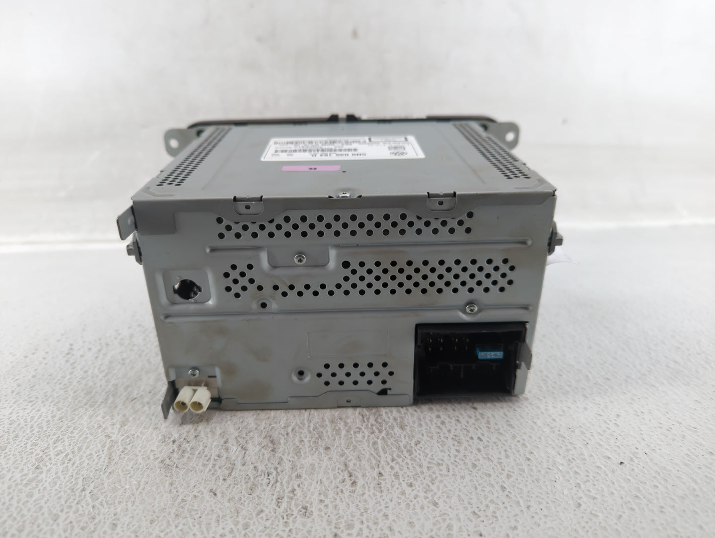 2009-2017 Volkswagen Tiguan Am Fm Cd Player Radio Receiver - Oemusedautoparts1.com