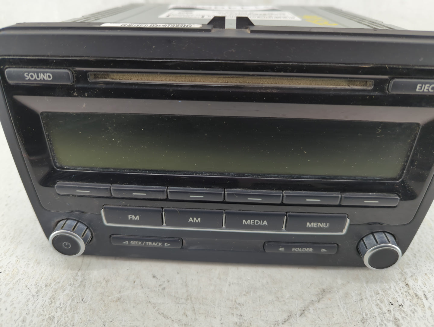 2009-2017 Volkswagen Tiguan Am Fm Cd Player Radio Receiver - Oemusedautoparts1.com