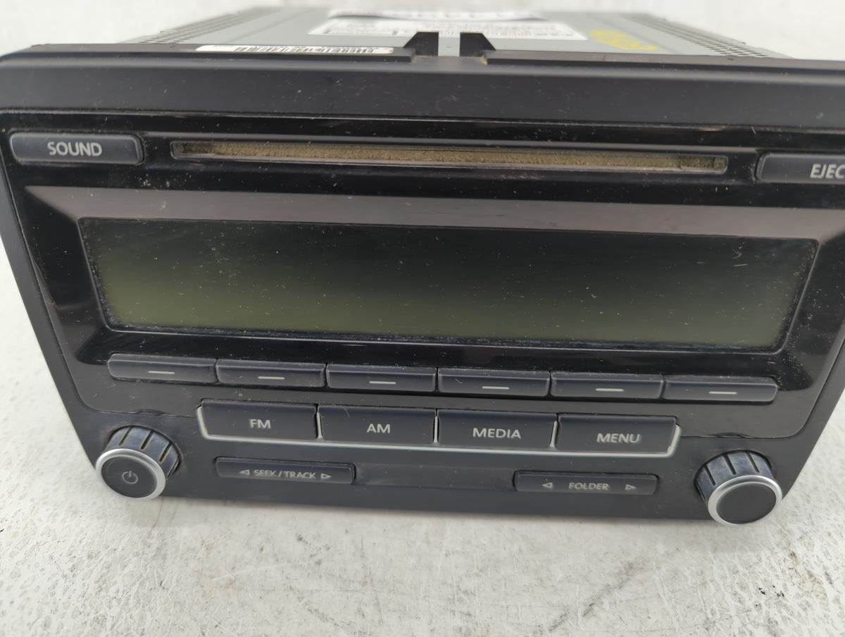 2009-2017 Volkswagen Tiguan Am Fm Cd Player Radio Receiver 614498 - Oemusedautoparts1.com