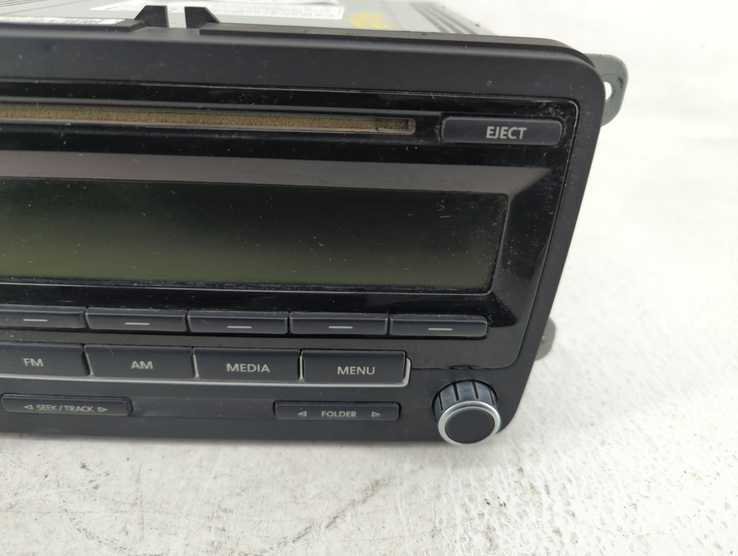 2009-2017 Volkswagen Tiguan Am Fm Cd Player Radio Receiver - Oemusedautoparts1.com