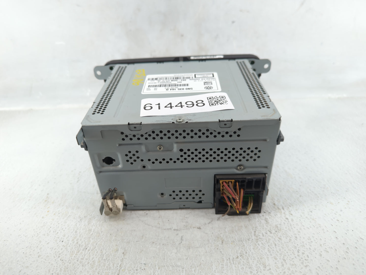 2009-2017 Volkswagen Tiguan Am Fm Cd Player Radio Receiver - Oemusedautoparts1.com