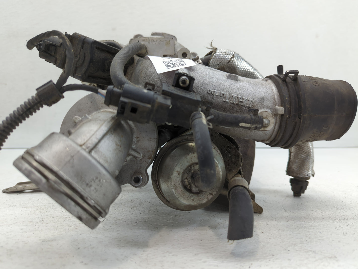 2009 Volkswagen Tiguan Turbocharger Exhaust Manifold With Turbo Charger - Oemusedautoparts1.com