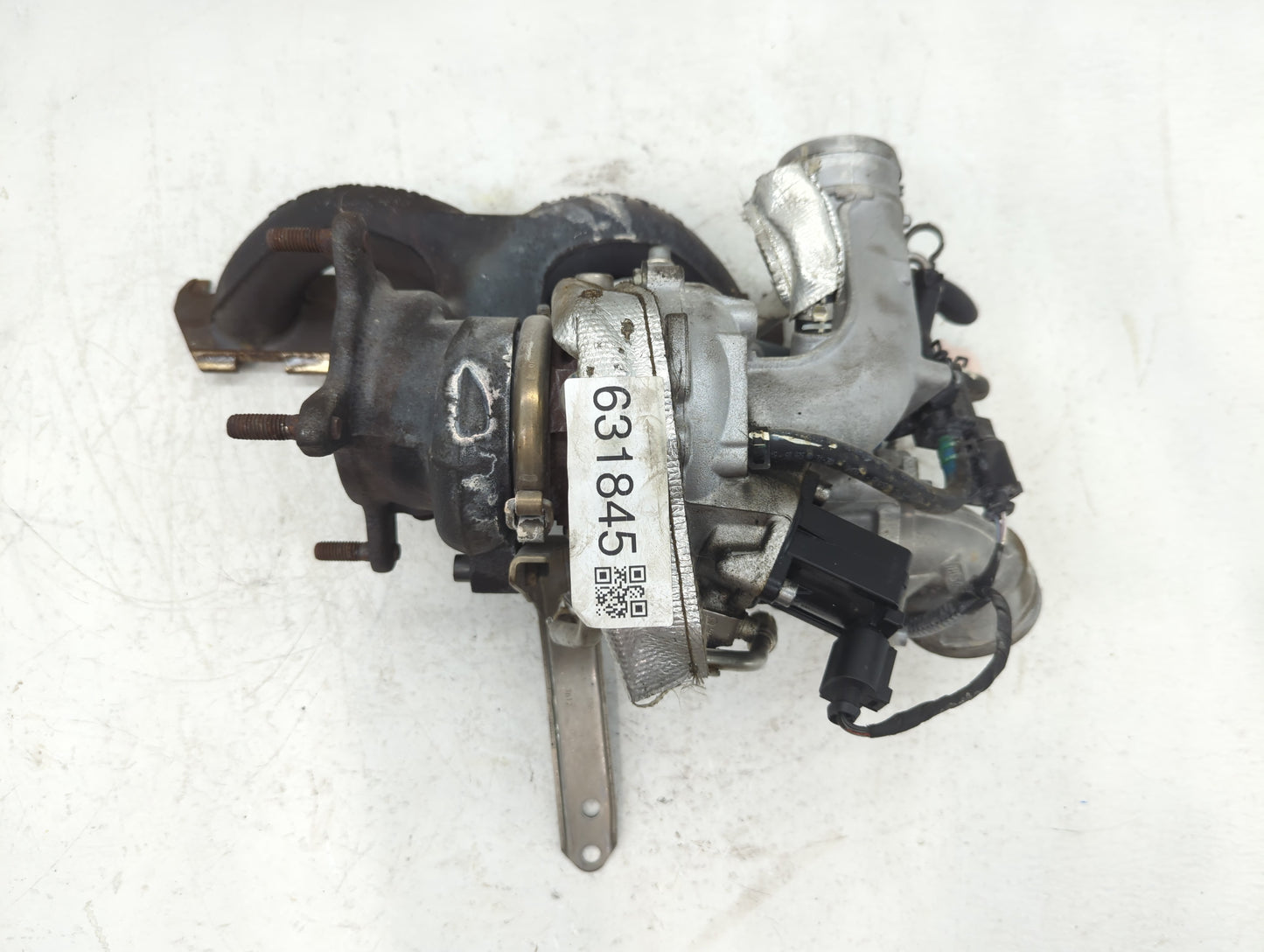 2009 Volkswagen Tiguan Turbocharger Exhaust Manifold With Turbo Charger - Oemusedautoparts1.com