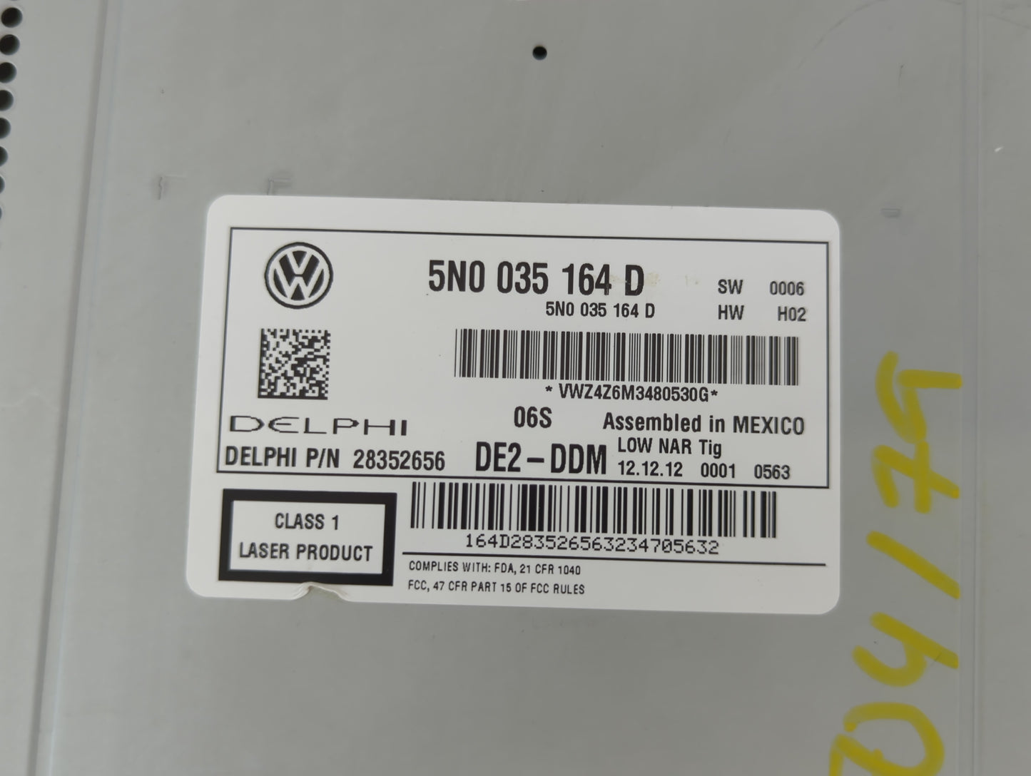2009-2017 Volkswagen Tiguan Radio AM FM Cd Player Receiver Replacement P/N:5N0 035 164 D Fits OEM Used Auto Parts - Oemuseda