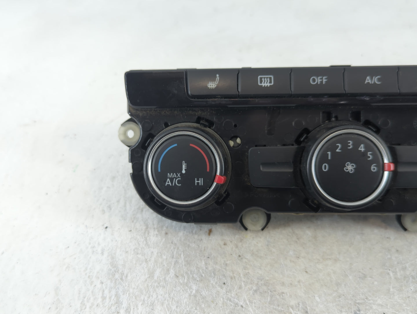 2013-2015 Volkswagen Tiguan Climate Control Module Temperature AC/Heater Replacement P/N:561 907 426 A Fits Fits 2013 2014 2