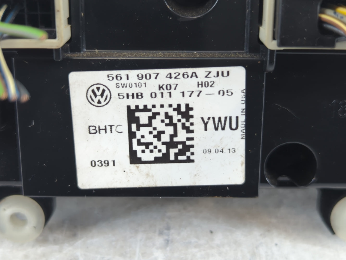 2013-2015 Volkswagen Tiguan Climate Control Module Temperature AC/Heater Replacement P/N:561 907 426 A Fits Fits 2013 2014 2