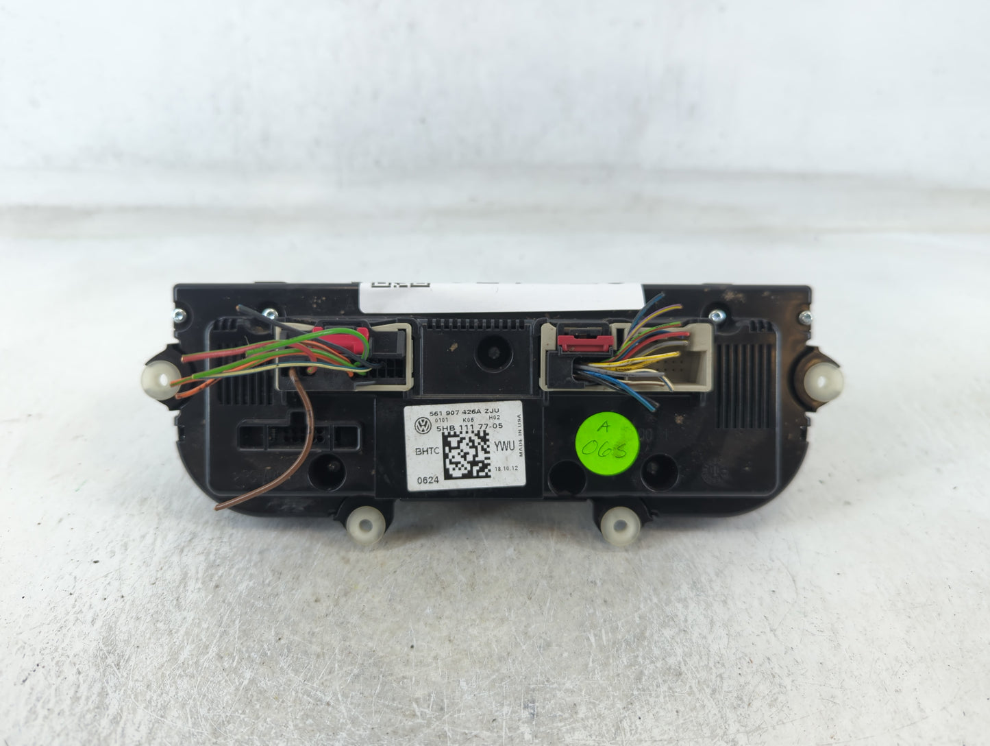 2013-2015 Volkswagen Tiguan Climate Control Module Temperature AC/Heater Replacement P/N:561 907 426 A Fits Fits 2013 2014 2