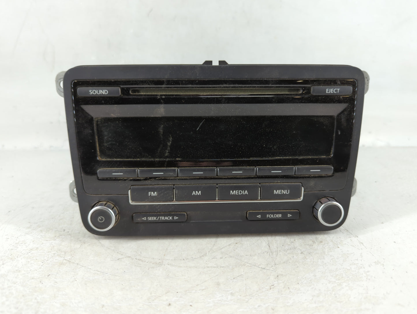 2009-2017 Volkswagen Tiguan Radio AM FM Cd Player Receiver Replacement P/N:5N0 035 164 D Fits OEM Used Auto Parts - Oemuseda