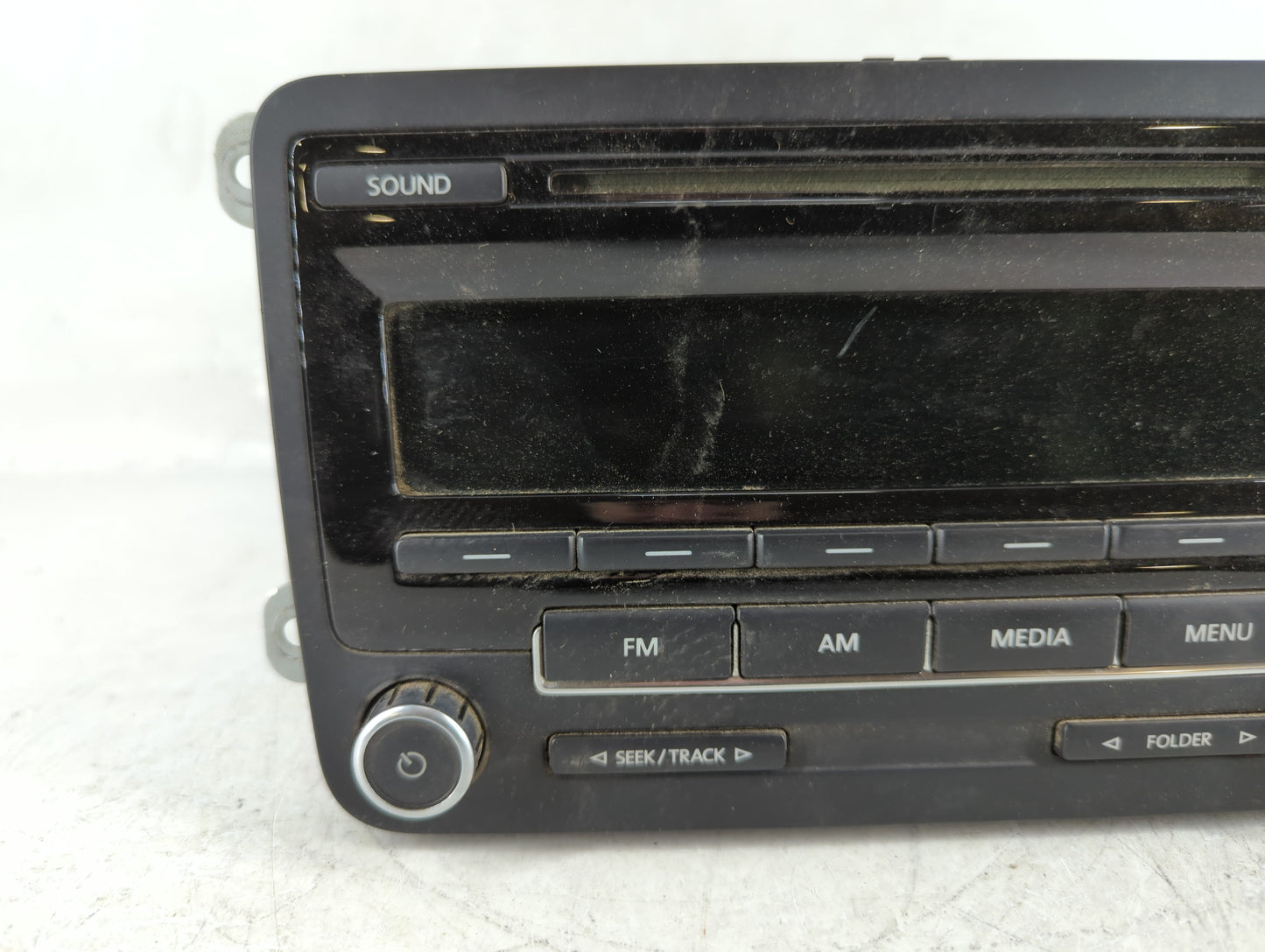 2009-2017 Volkswagen Tiguan Radio AM FM Cd Player Receiver Replacement P/N:5N0 035 164 D Fits OEM Used Auto Parts - Oemuseda