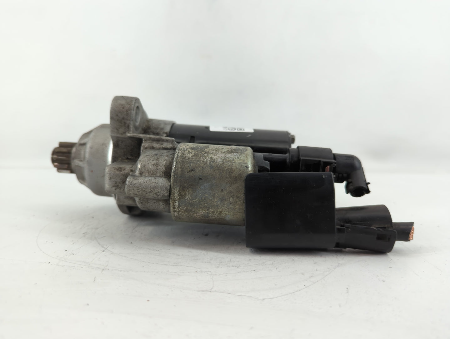 2018 Volkswagen Tiguan Car Starter Motor Solenoid OEM P/N:02M 911 023 G Fits Fits 2012 2013 2014 2015 2016 OEM Used Auto Par