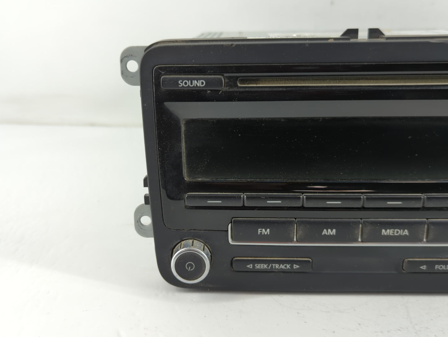 2009-2017 Volkswagen Tiguan Radio AM FM Cd Player Receiver Replacement P/N:5N0 035 164 D Fits OEM Used Auto Parts - Oemuseda
