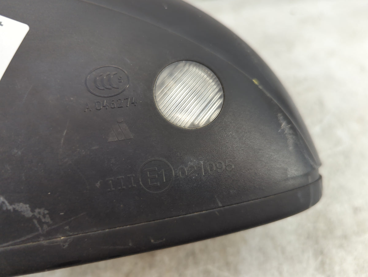 2011-2014 Volkswagen Touareg Driver Side View Mirror - Left Door Mirror OEM Used - Oemusedautoparts1.com