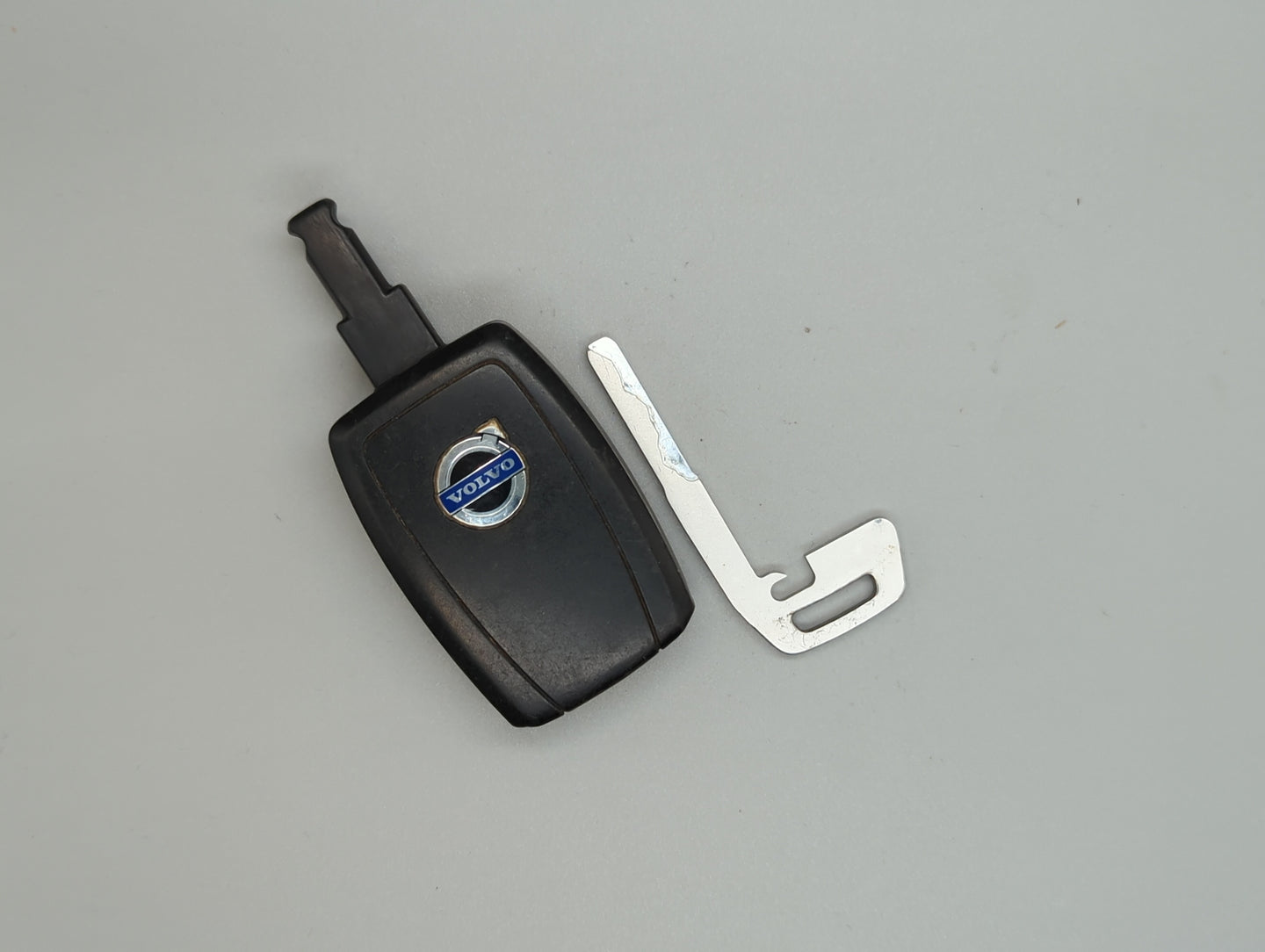 2007-2013 Volvo C30 Keyless Entry Remote Kr55wk49250 5 Buttons Car - Oemusedautoparts1.com