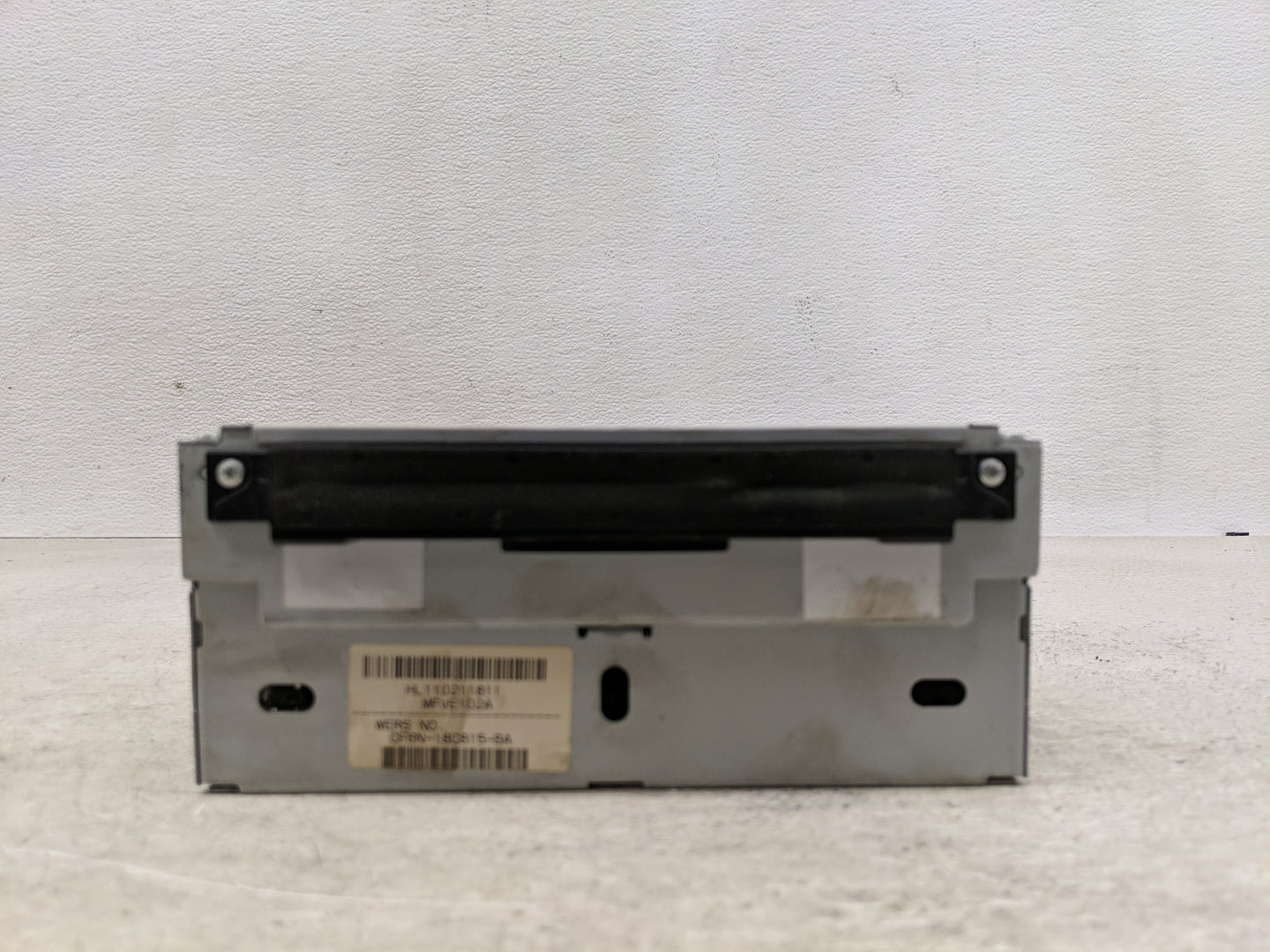 2013 Volvo S40 Radio AM FM Cd Player Receiver Replacement P/N:31358283 Fits Fits 2011 2012 2014 2015 OEM Used Auto Parts - O
