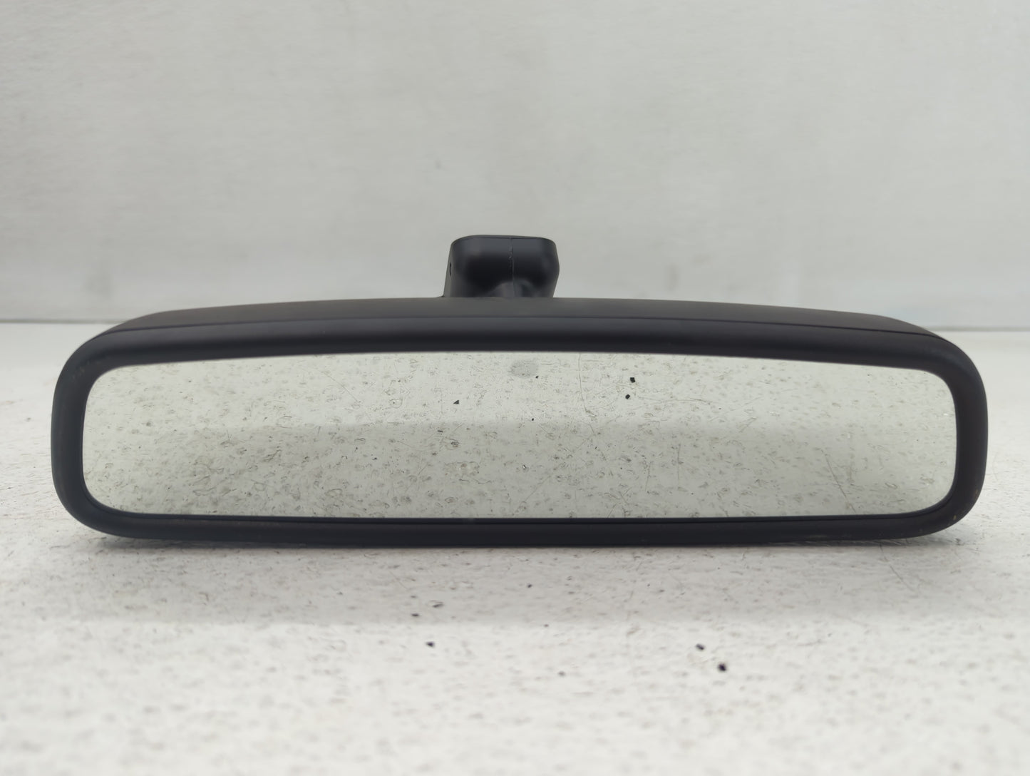 2013 Volvo S40 Interior Rear View Mirror Replacement OEM P/N:IE11025891 Fits Fits 2011 2012 OEM Used Auto Parts - Oemusedaut