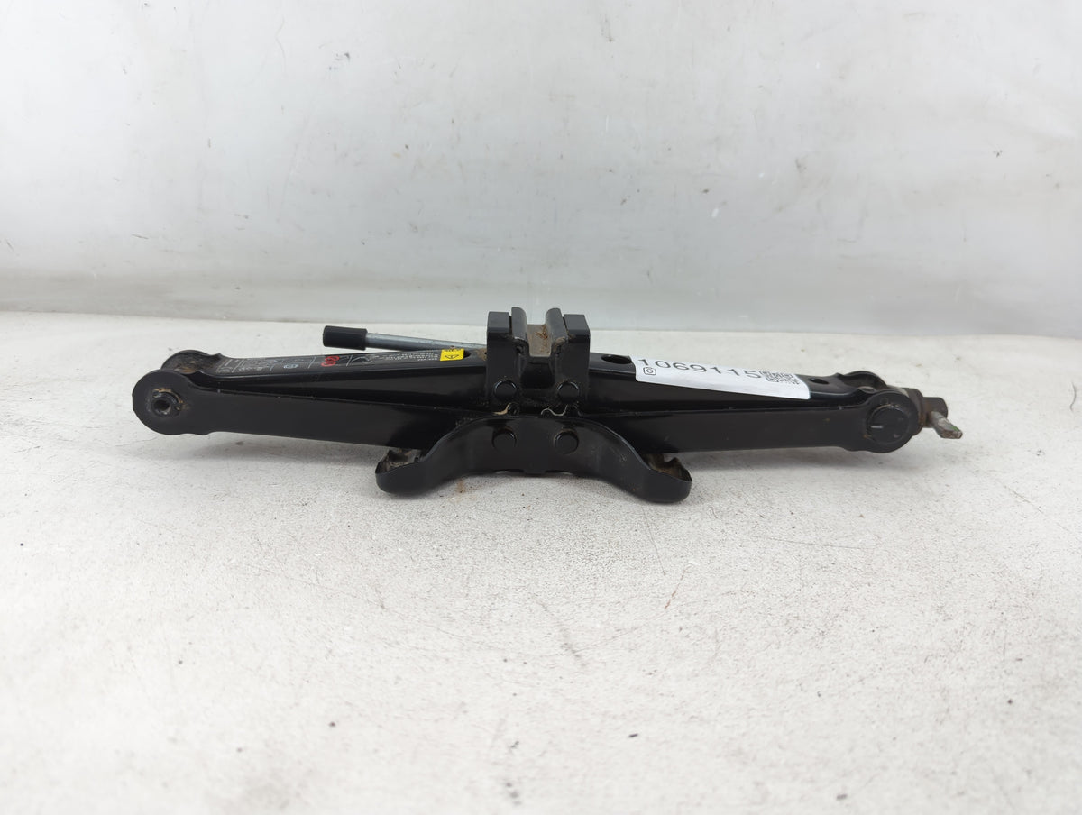 2013 Volvo S60 Spare Scissor Car Jack - Oemusedautoparts1.com