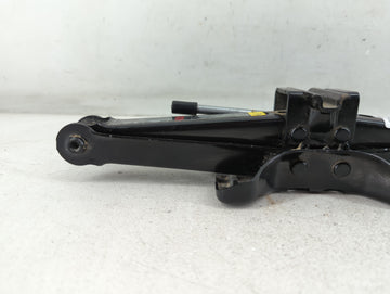 2013 Volvo S60 Spare Scissor Car Jack