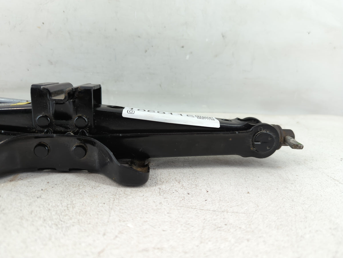2013 Volvo S60 Spare Scissor Car Jack - Oemusedautoparts1.com