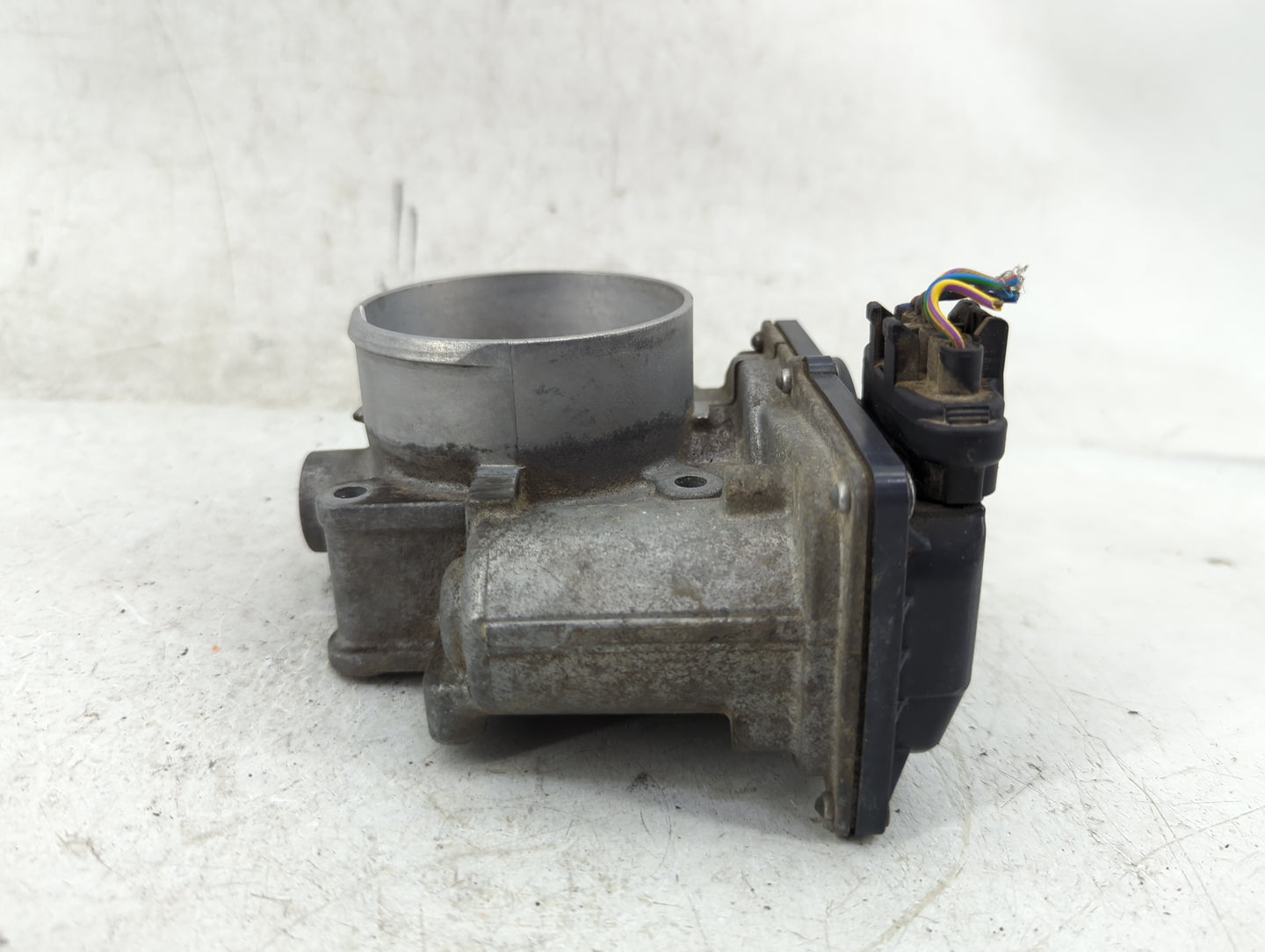 2013-2016 Volvo S60 Throttle Body P/N:78HL12-2510030-AAA Fits Fits 2013 2014 2015 2016 OEM Used Auto Parts - Oemusedautopart