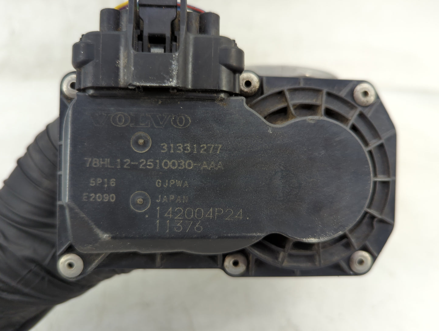 2013-2016 Volvo S60 Throttle Body P/N:78HL12-2510030-AAA Fits Fits 2013 2014 2015 2016 OEM Used Auto Parts - Oemusedautopart