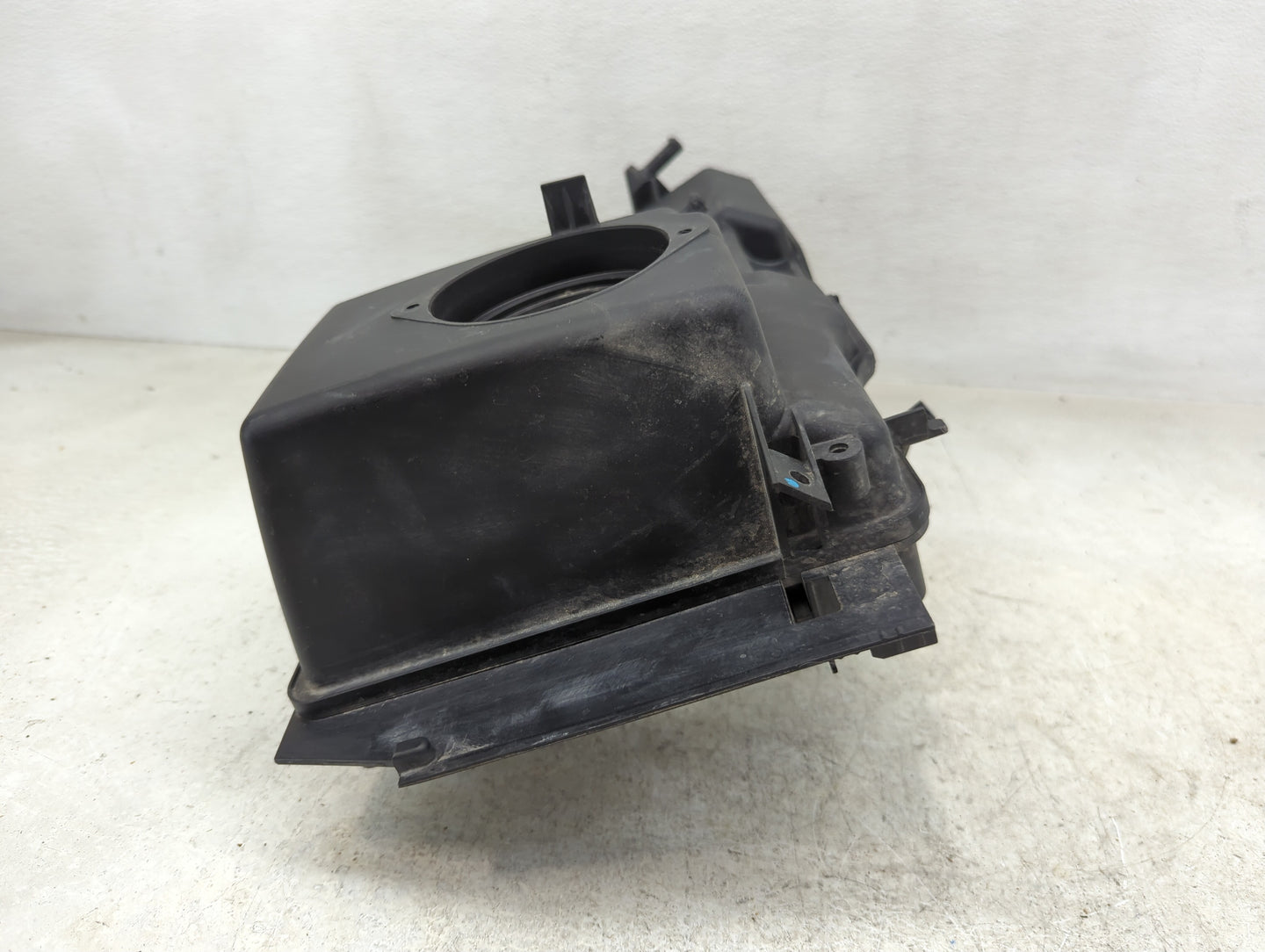 2012-2014 Volvo S60 Air Cleaner Intake-duct Hose Tube - Oemusedautoparts1.com