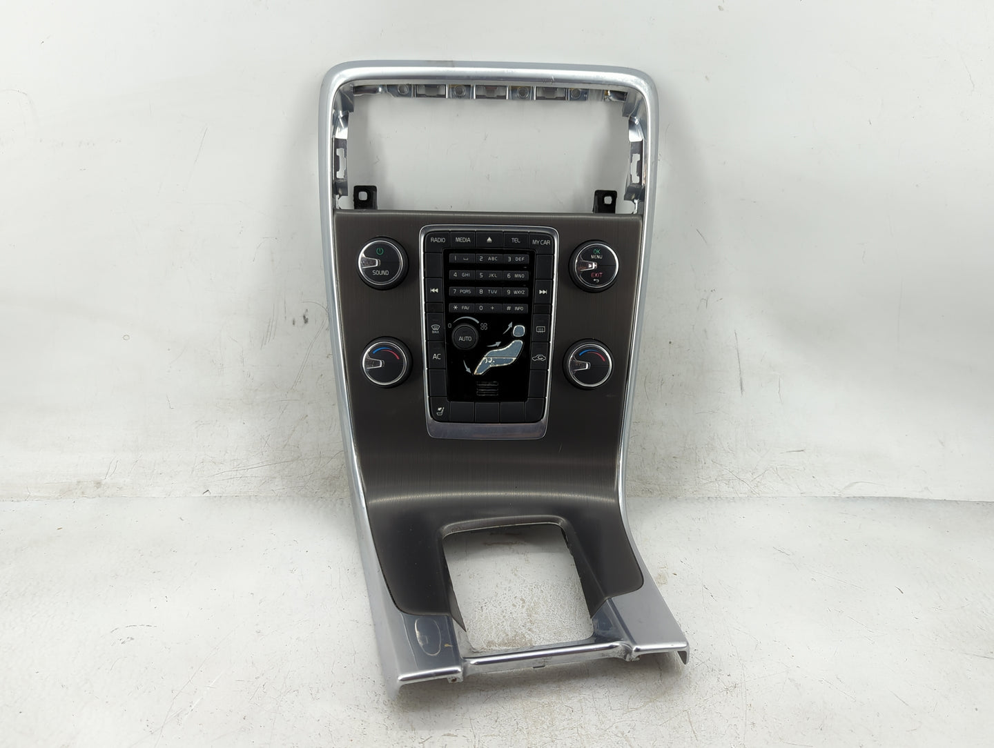 2011-2013 Volvo S60 Radio AM FM Cd Player Receiver Replacement P/N:8632427 Fits Fits 2011 2012 2013 OEM Used Auto Parts - Oe