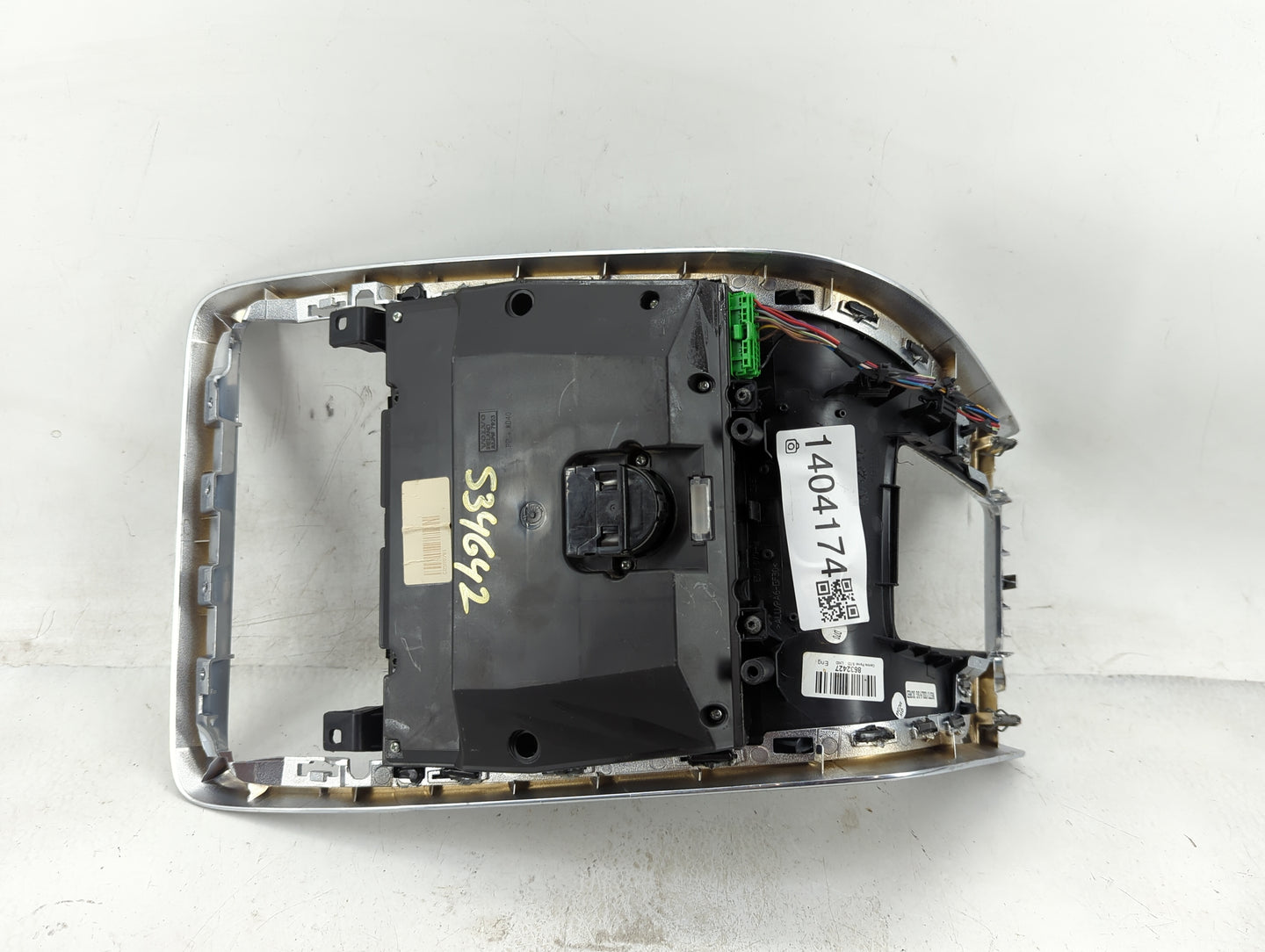 2011-2013 Volvo S60 Radio AM FM Cd Player Receiver Replacement P/N:8632427 Fits Fits 2011 2012 2013 OEM Used Auto Parts - Oe