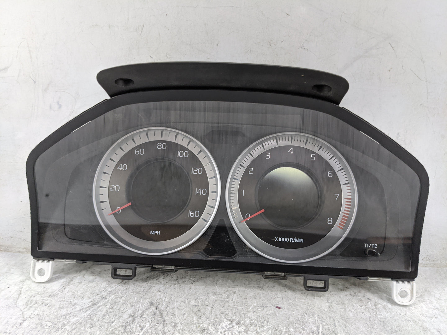 2011-2013 Volvo S60 Instrument Cluster Speedometer Gauges P/N:31343326AA 36001837, 69799-640U Miles: Fits Fits 2011 2012 201