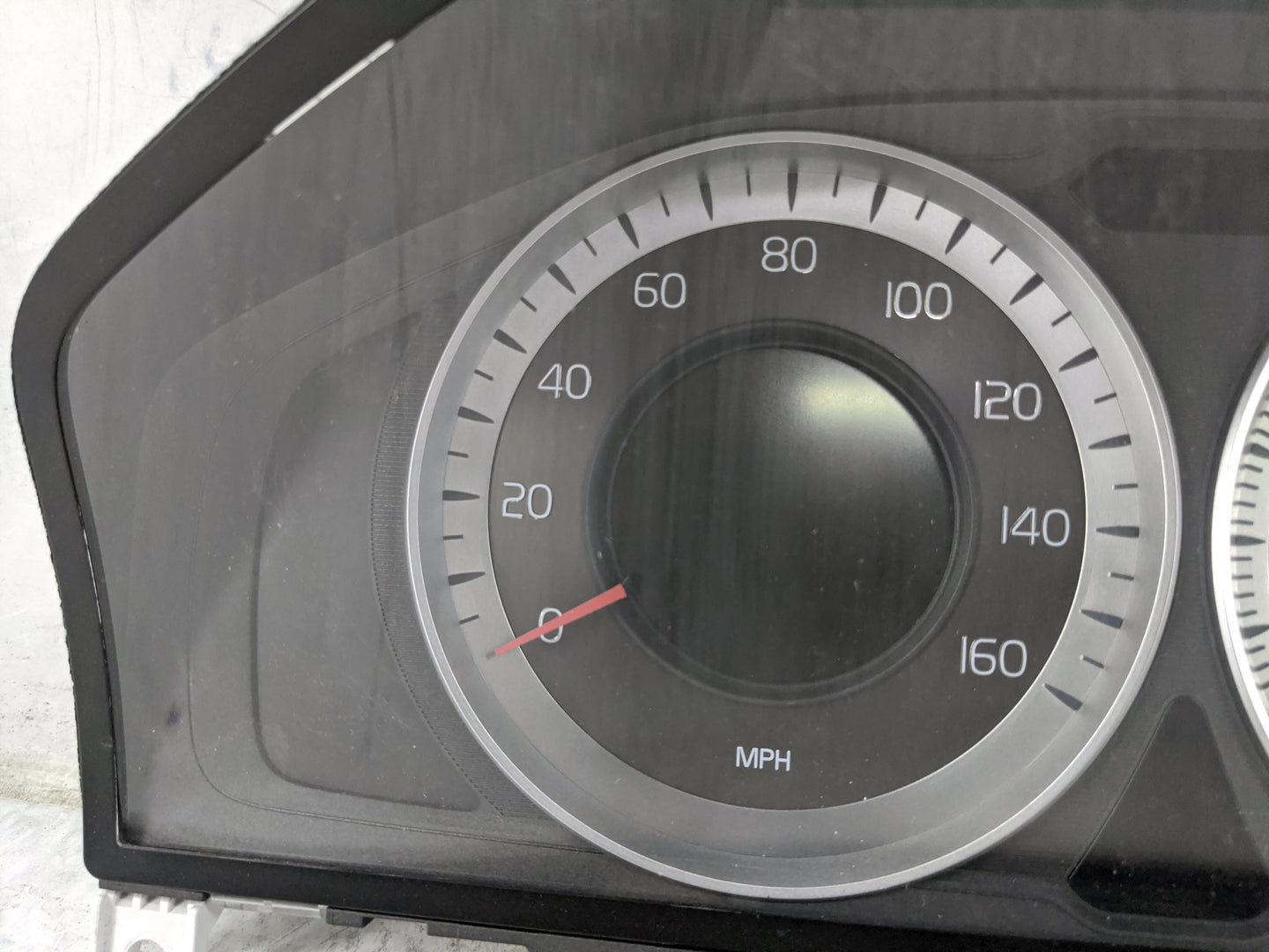 2011-2013 Volvo S60 Instrument Cluster Speedometer Gauges P/N:31343326AA 36001837, 69799-640U Miles: Fits Fits 2011 2012 201