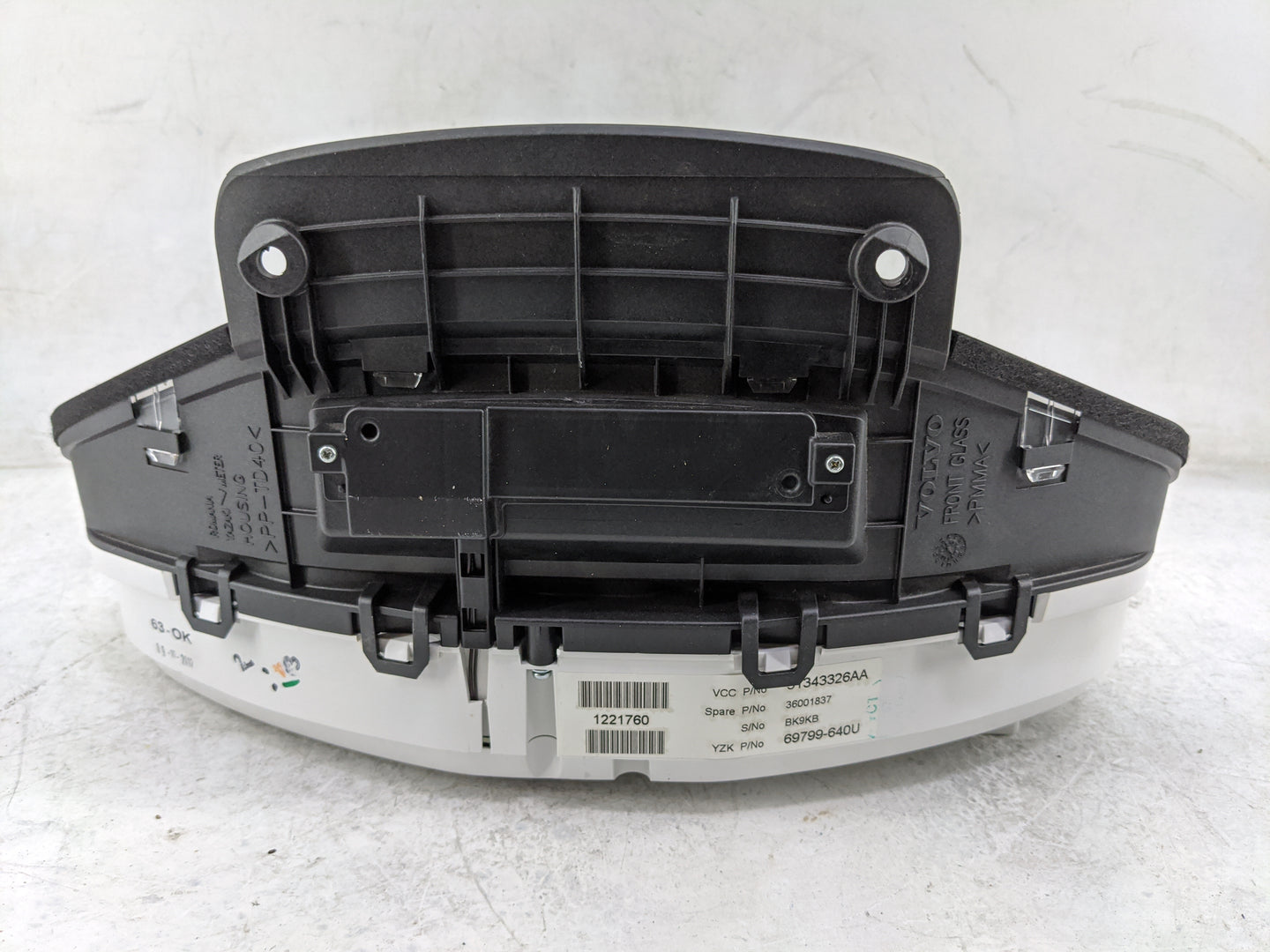2011-2013 Volvo S60 Instrument Cluster Speedometer Gauges P/N:31343326AA 36001837, 69799-640U Miles: Fits Fits 2011 2012 201