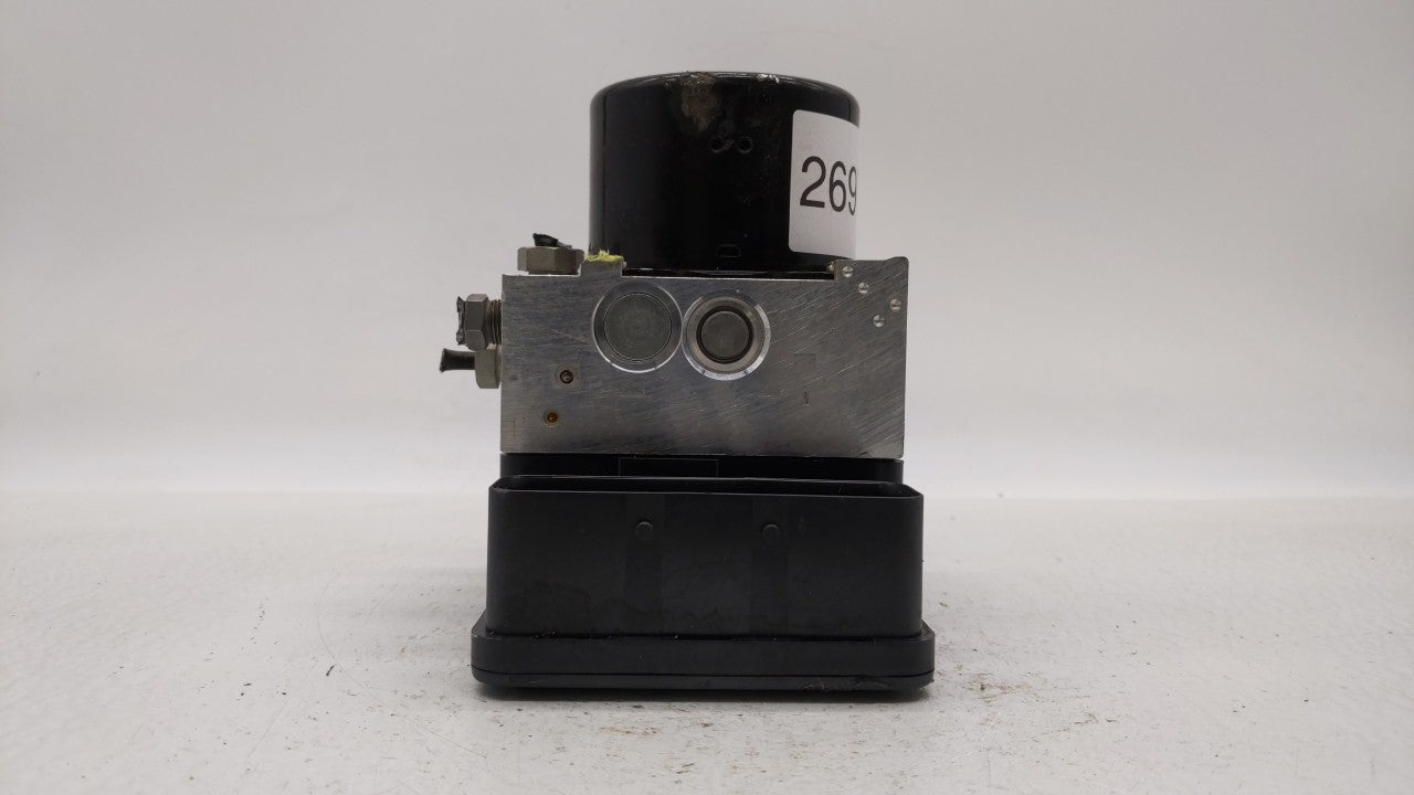 2014-2016 Volvo S60 ABS Pump Control Module Replacement P/N:P31400101 P31400544, P31329137 Fits Fits 2014 2015 2016 OEM Used