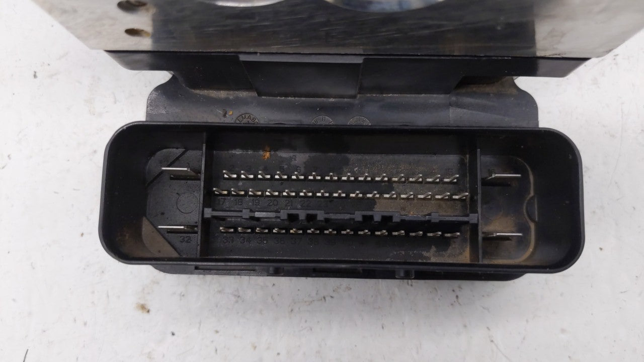 2014-2016 Volvo S60 ABS Pump Control Module Replacement P/N:P31400101 P31400544, P31329137 Fits Fits 2014 2015 2016 OEM Used