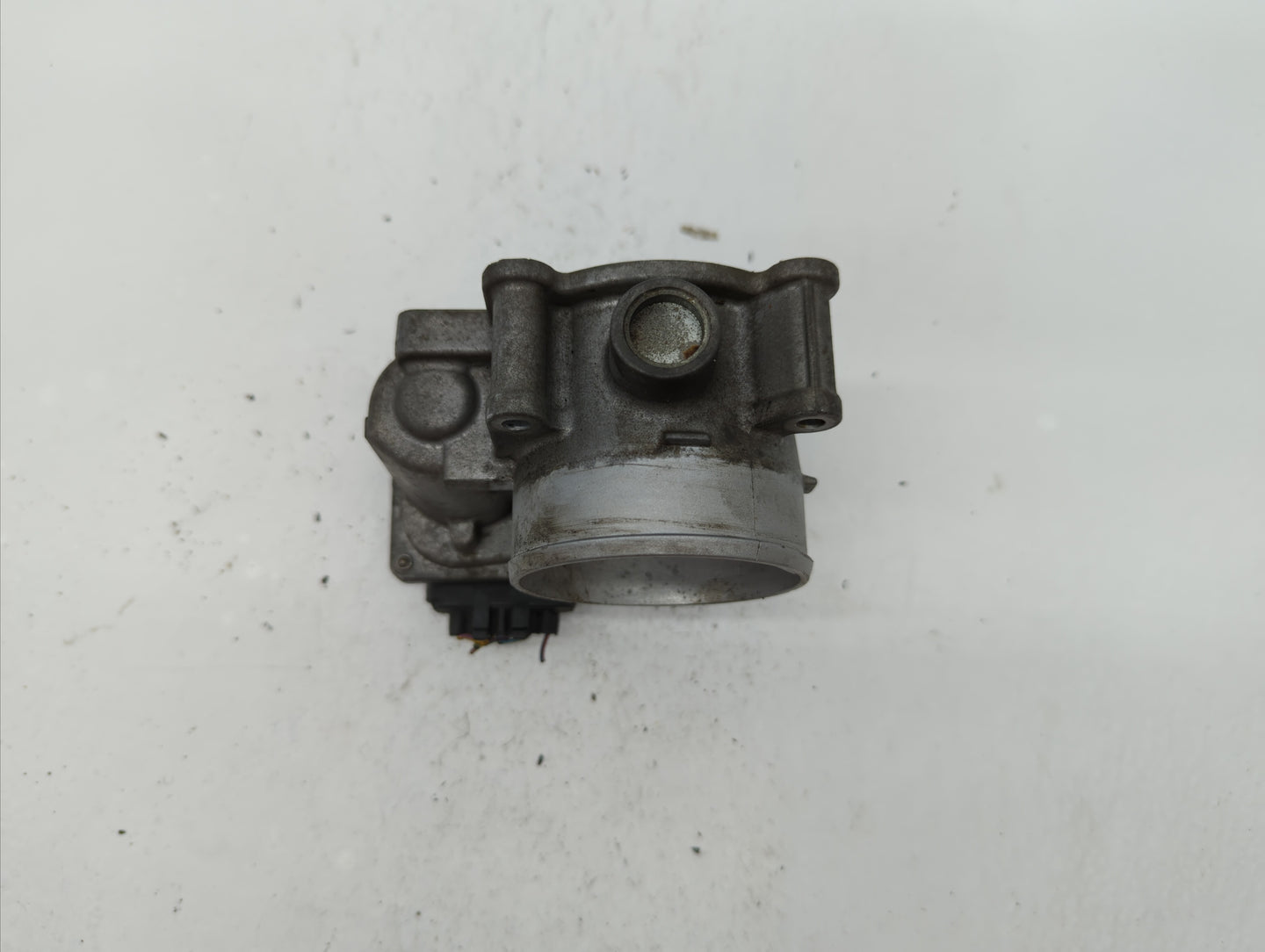 2014-2016 Volvo S60 Throttle Body P/N:31331277 Fits Fits 2014 2015 2016 OEM Used Auto Parts - Oemusedautoparts1.com