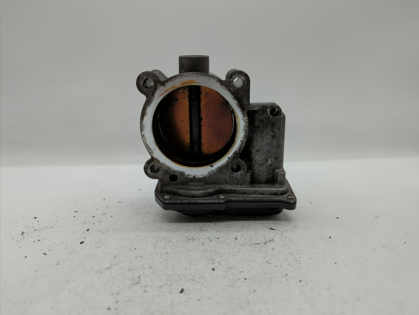 2014-2016 Volvo S60 Throttle Body P/N:31331277 Fits Fits 2014 2015 2016 OEM Used Auto Parts - Oemusedautoparts1.com