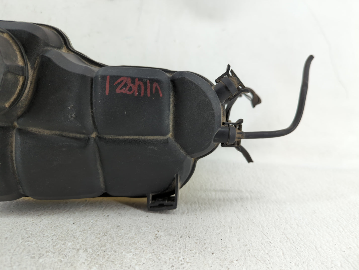 2009-2016 Volvo S60 Radiator Coolant Overflow Expansion Tank Bottle - Oemusedautoparts1.com