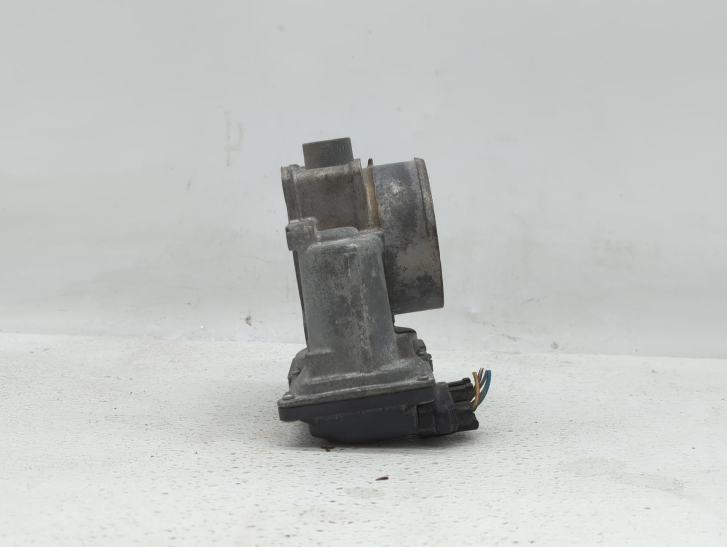 2014-2016 Volvo S60 Throttle Body P/N:31331277 Fits Fits 2014 2015 2016 OEM Used Auto Parts - Oemusedautoparts1.com