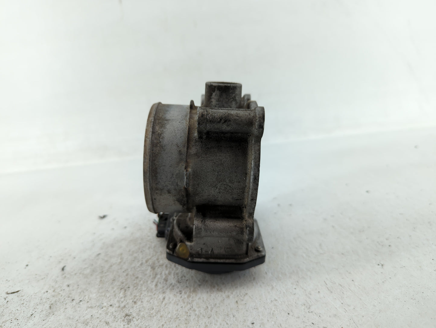 2013-2016 Volvo S60 Throttle Body P/N:31331277 Fits Fits 2013 2014 2015 2016 OEM Used Auto Parts - Oemusedautoparts1.com