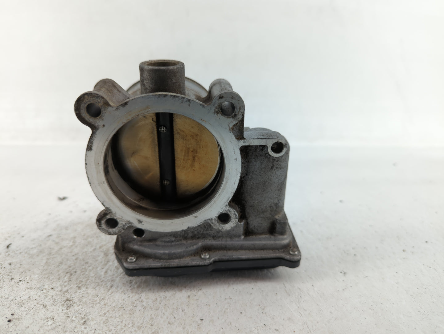 2013-2016 Volvo S60 Throttle Body P/N:31331277 Fits Fits 2013 2014 2015 2016 OEM Used Auto Parts - Oemusedautoparts1.com