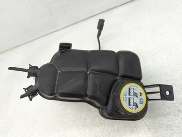 2009-2016 Volvo S60 Radiator Coolant Overflow Expansion Tank Bottle - Oemusedautoparts1.com