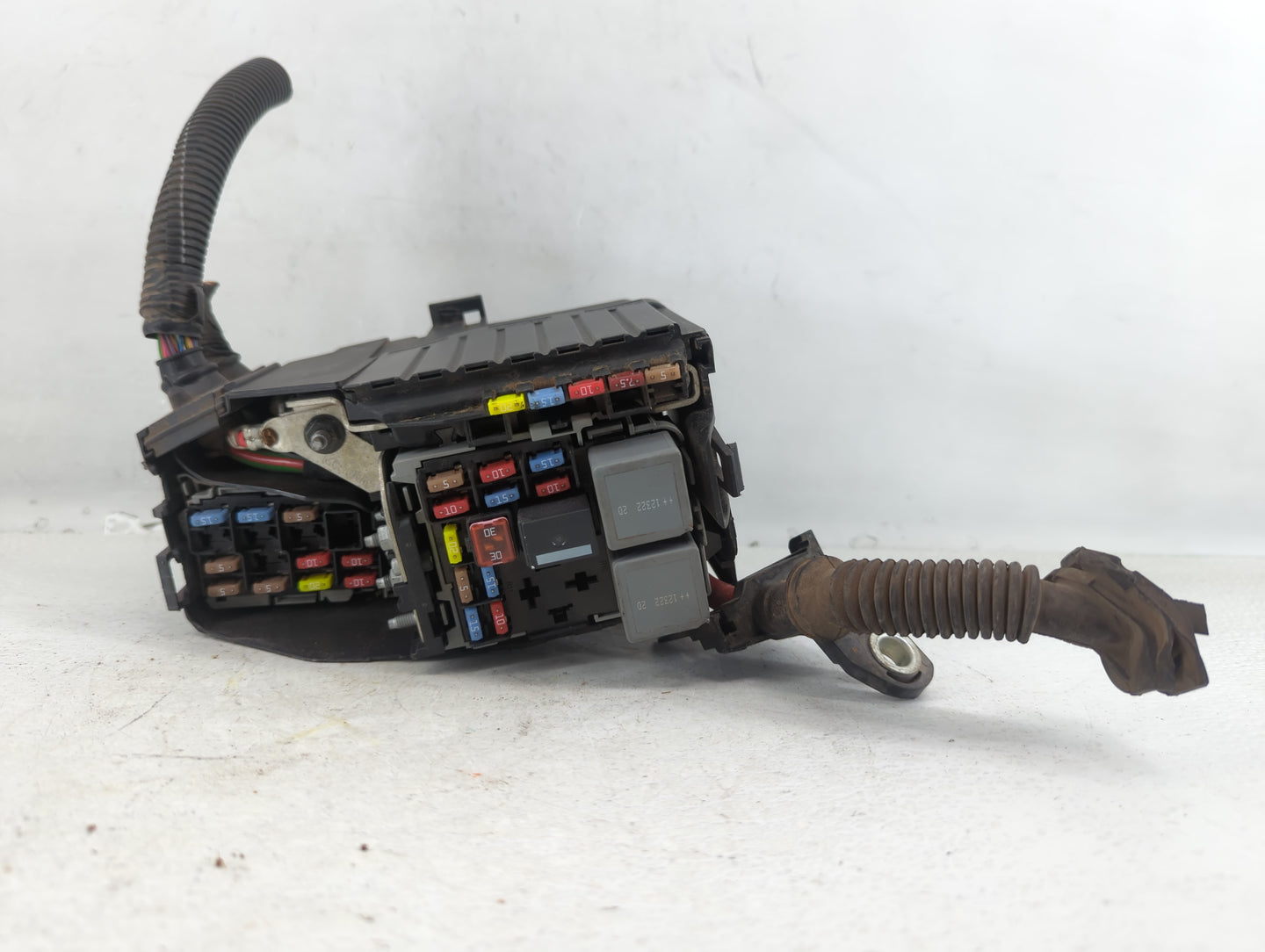 2012-2014 Volvo S60 Fusebox Fuse Box Panel Relay Module P/N:6G9T-14A067-CA Fits Fits 2011 2012 2013 2014 OEM Used Auto Parts
