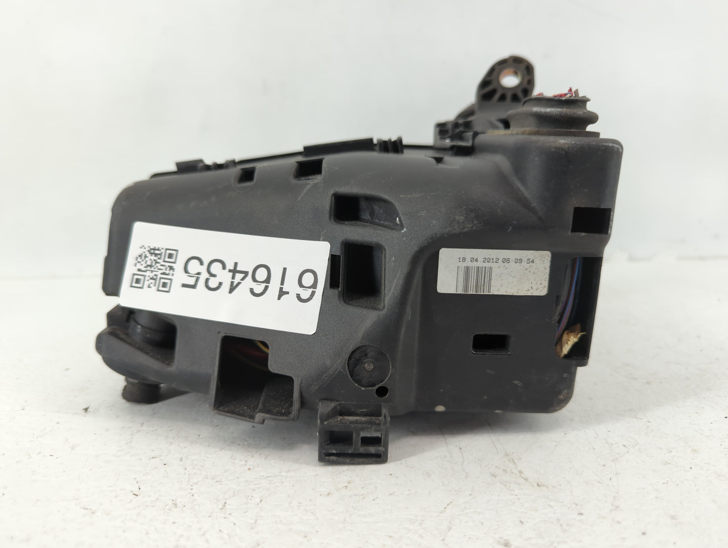 2012-2014 Volvo S60 Fusebox Fuse Box Panel Relay Module P/N:6G9T-14A067-CA Fits Fits 2011 2012 2013 2014 OEM Used Auto Parts