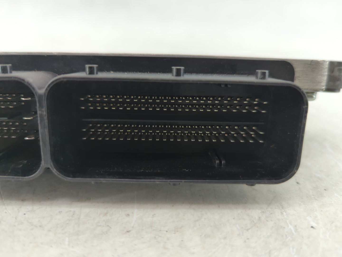 2013 Volvo S60 PCM Engine Control Computer ECU ECM PCU OEM P/N:MB279700-9560 31312651 AB Fits OEM Used Auto Parts - Oemuseda